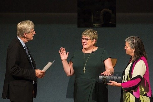 Dr. Brennan Publicly Sworn in as NLM Director