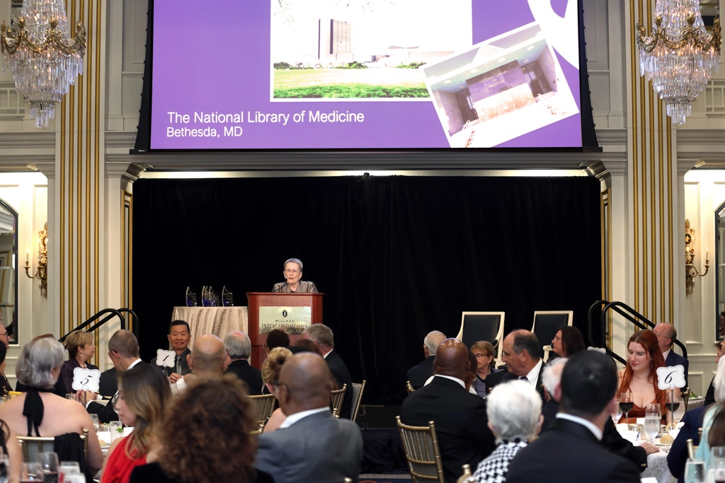 2025-09-08-FNLM-Gala-019