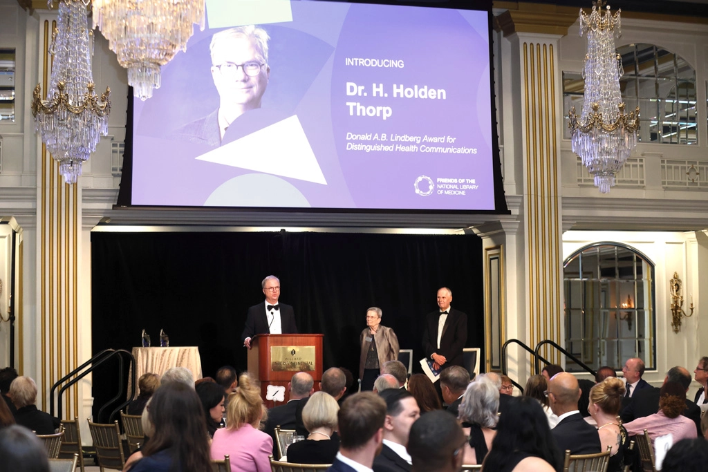 2025-09-08-FNLM-Gala-093