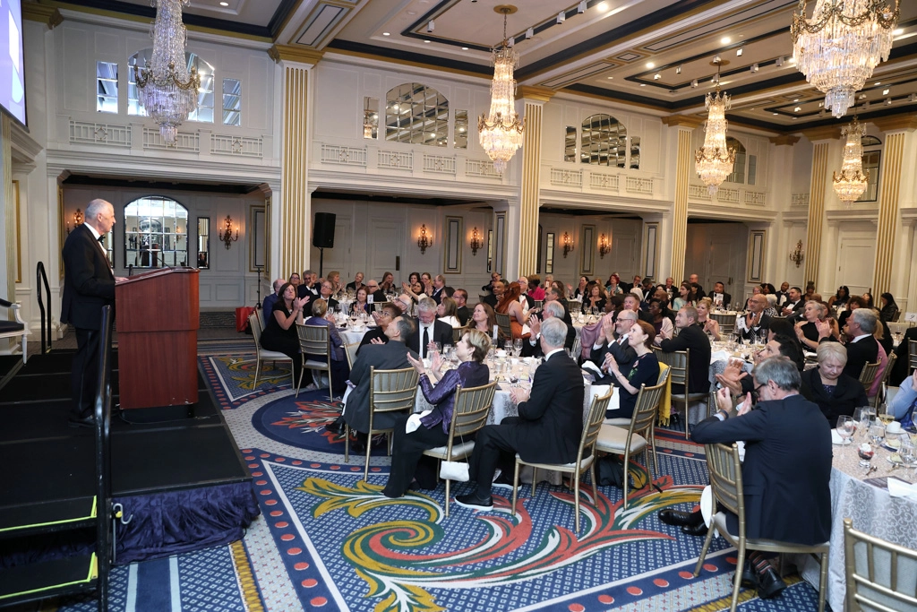 2025-09-08-FNLM-Gala-095