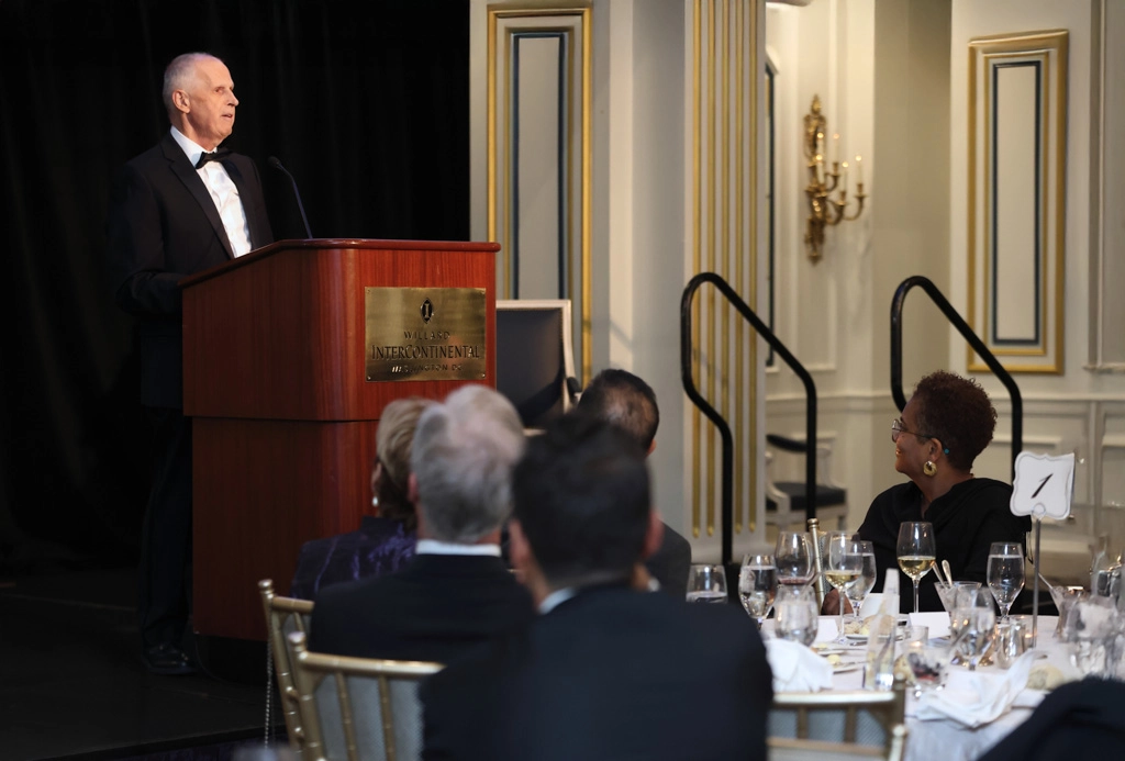 2025-09-08-FNLM-Gala-096