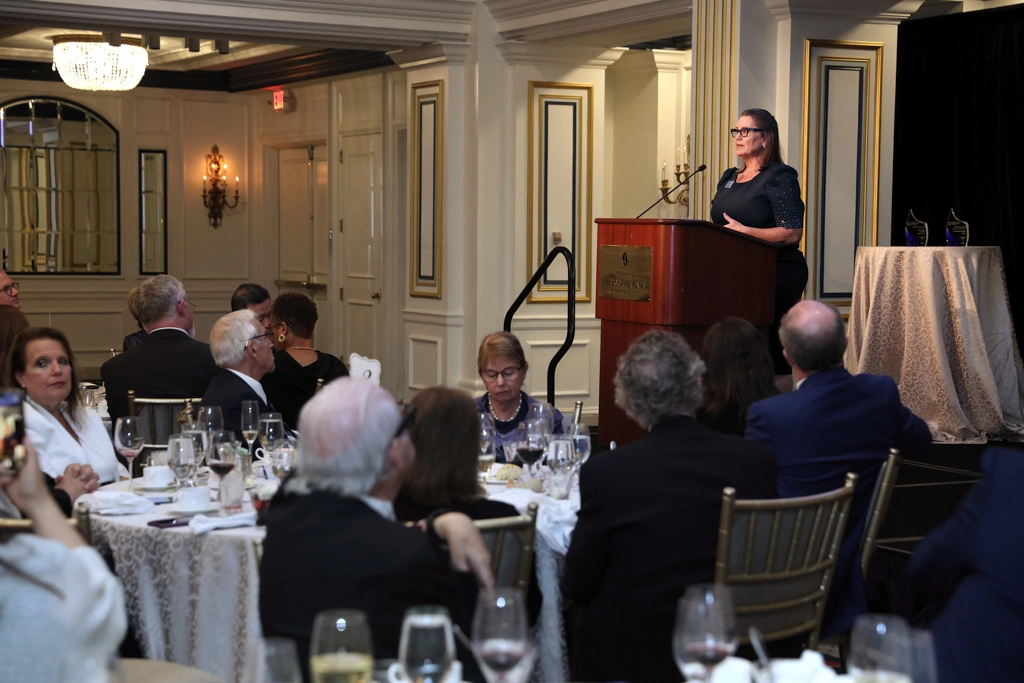 2025-09-08-FNLM-Gala-101