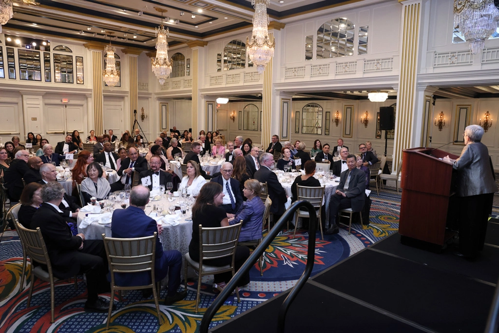 2025-09-08-FNLM-Gala-120