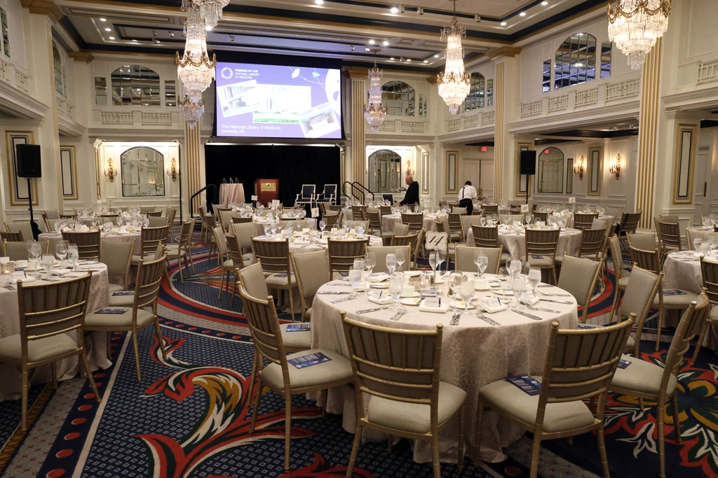 2025-09-08-FNLM-Gala-200-1